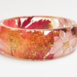 pressed flower jewelry, pressed flower bangle bracelet, real flower bracelet, resin bangle, resin jewelry, handmade gift, gift for her mom