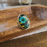 Black resin ring, real flower ring, nature resin ring, resin jewelry, nature inspired jewelry, nature gifts, nature lover jewelry, gifts - Image 4