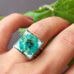 Turquoise real flower ring, resin flower ring, nature jewelry, cottage core jewelry, cottage core ring, nature inspired jewelry, gift - Image 3