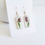 Pressed flower earrings, dried flower earrings, resin jewelry, botanical earrings, nature lover gift, gift idea for her - Image 3
